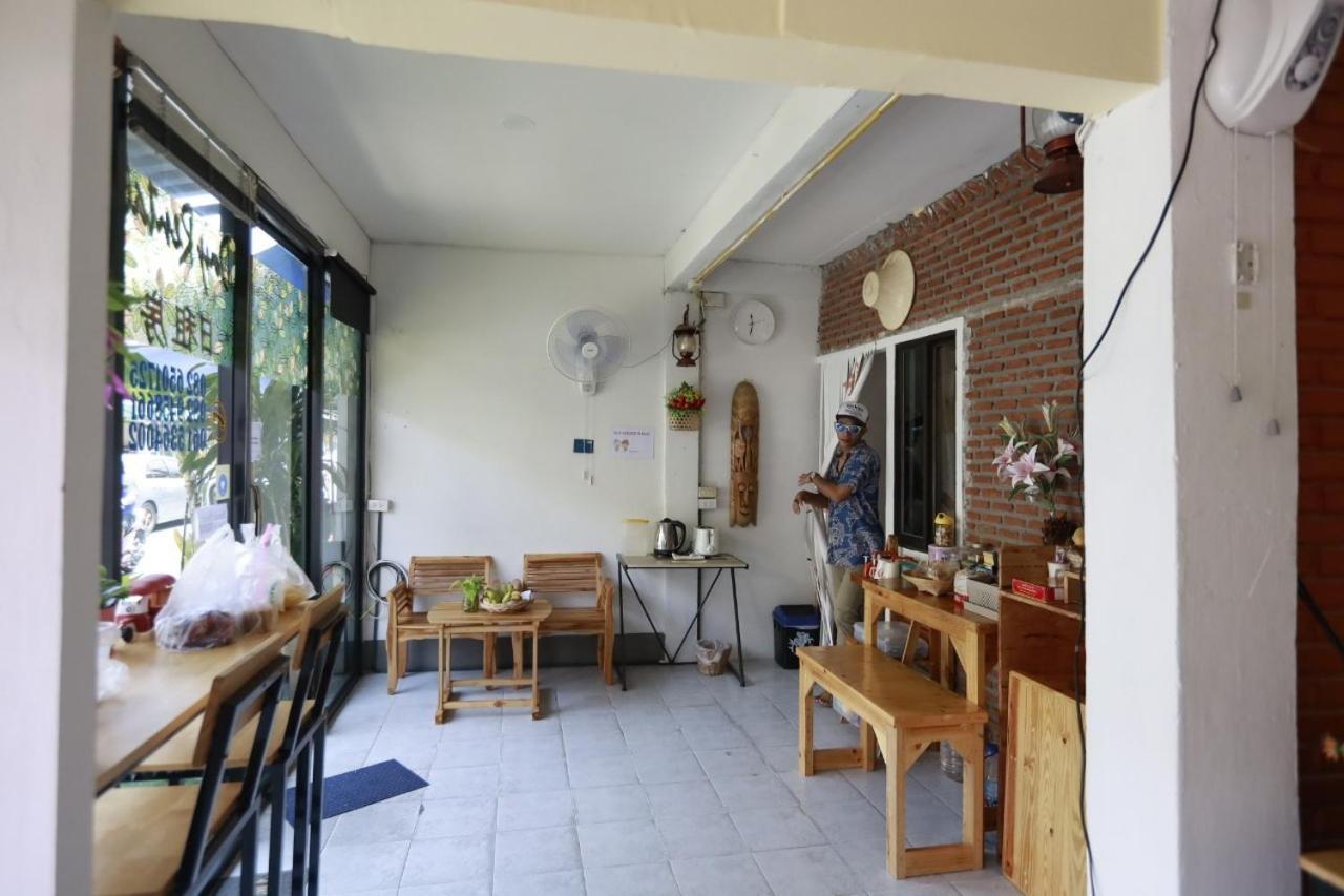 Banana Hostel Donmuang Бангкок Экстерьер фото
